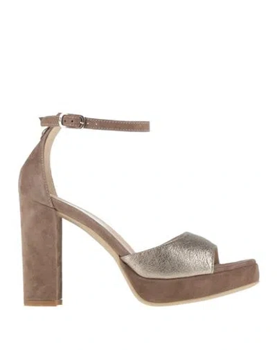Nero Giardini Woman Sandals Platinum Size 7 Leather In Grey