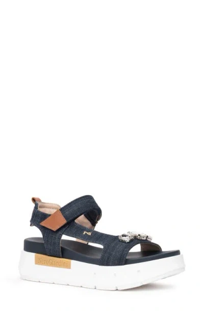 Nerogiardini Ankle Strap Platform Sandal