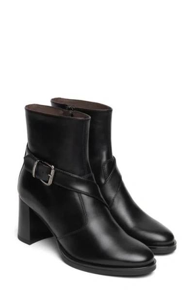 Nerogiardini Leather Ankle Strap Bootie In Black
