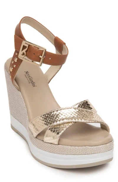 Nerogiardini Metallic Platform Wedge Sandal In Cognac/gold