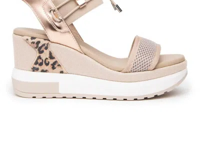 Nerogiardini Bungee Metallic Platform Wedge Sandal In Taupe/rose Gold