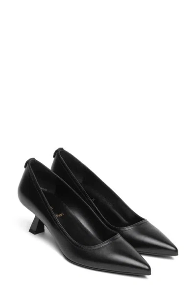 Nerogiardini Pointed Toe Pump In Black