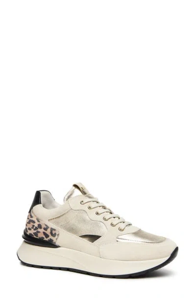 Nerogiardini Retro Fashion Runner Platform Sneaker In Beige