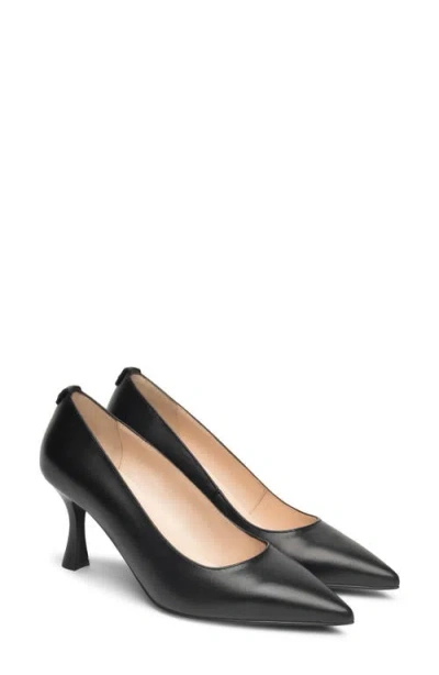Nerogiardini Scalloped Leather Pump In Black