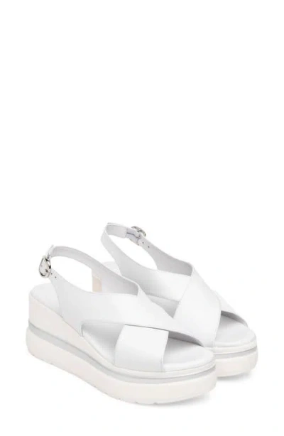 Nerogiardini Slingback Platform Sandal In White