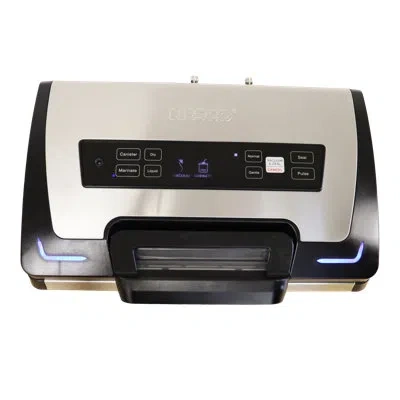 Nesco Premium Vacuum Sealer Featuring Liquidlock In Silver