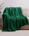 Nestl Cut Plush Lightweight Super Soft Luxury Bed Throw, 50" X 60" In Evergreen