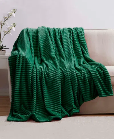 Nestl Cut Plush Lightweight Super Soft Luxury Bed Throw, 50" X 60" In Evergreen