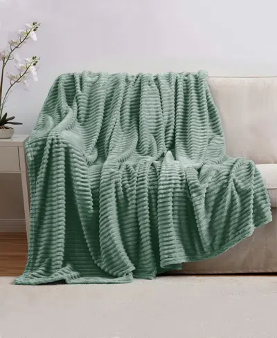 Nestl Cut Plush Lightweight Super Soft Luxury Bed Throw, 50" X 60" In Sage Green