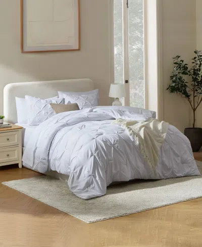 Nestl Luxury Soft Pinch Pleat 7-pc. Comforter Set, King In White