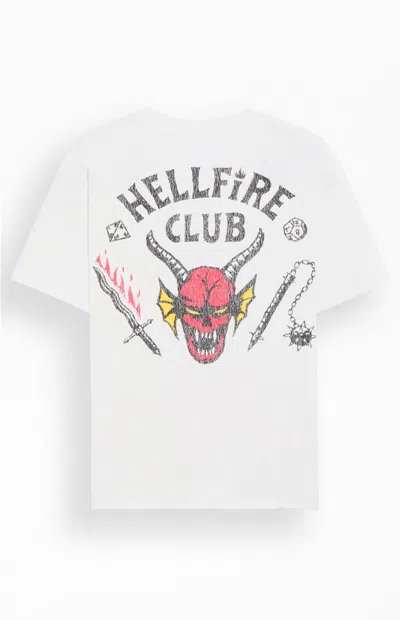 Netflix Men's X Stranger Things Hellfire Club Cropped T-shirt In White