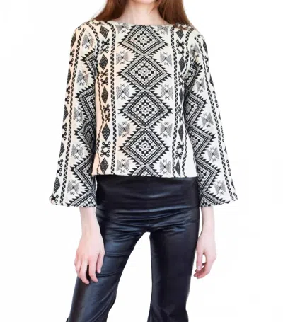 Never A Wallflower Camilla Top In Sparkle Handloom In White