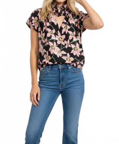 Never A Wallflower Vicki Short Sleeve Top In Orchid Print In Black