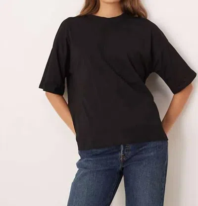Never Fully Dressed Contrast Bow Back T-shirt In Black