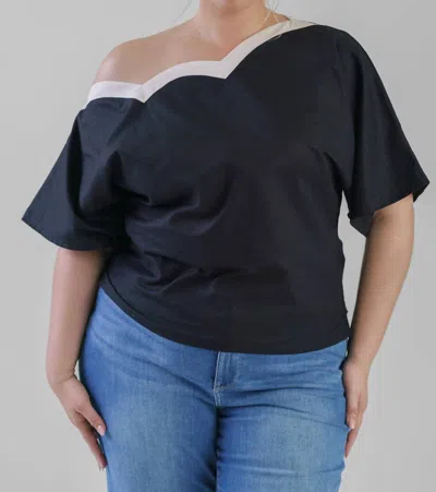 Never Fully Dressed Mono Scallop Tilly Top - Plus Size In Black In Gray