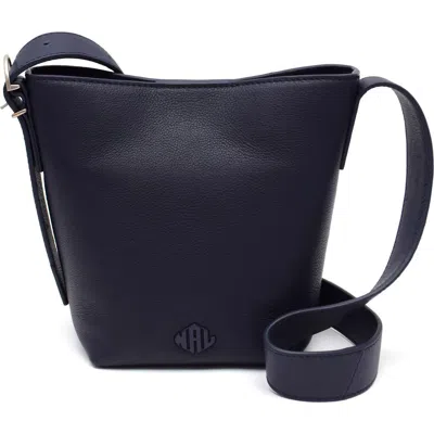 New Amsterdam Leatherworks Jayden Leather Bucket Bag In Blue