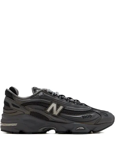 New Balance 1000 Low-top Sneakers In Black
