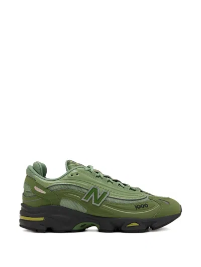 New Balance 1000 Panelled Sneakers In Green
