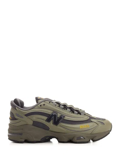 New Balance Round-head Sneakers In Green