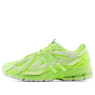New Balance Unisex 1906a Sneakers