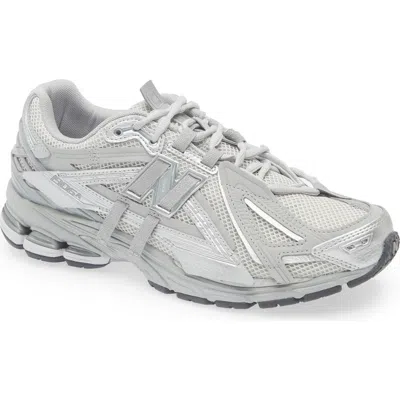 New Balance 1906a Sneaker In Concrete/silver Metallic