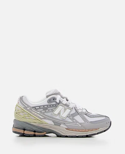 New Balance 2000 Running Sneakers In Gray