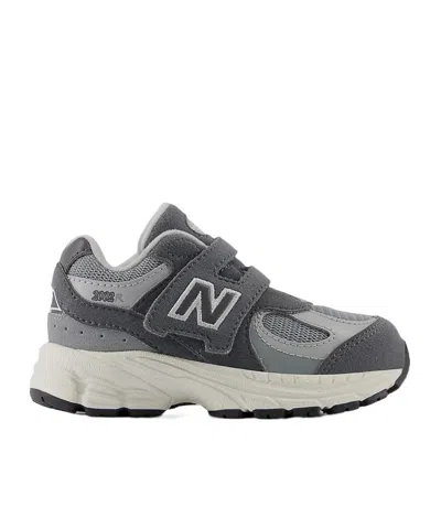 New Balance 2002 Hook And Loop Sneakers In Gray