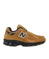 New Balance 2002 Sneakers Mit Logo-patch In Brown