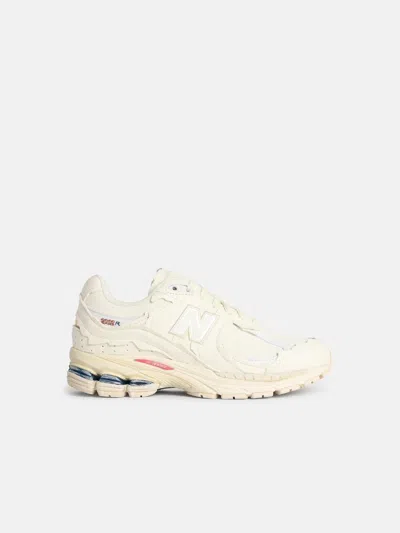 New Balance '2002 R' Ivory Fabric Sneakers In White