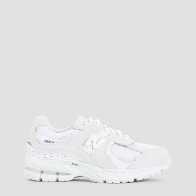 New Balance 2002dx Protection Pack Gore-tex Unisex Sneakers In White