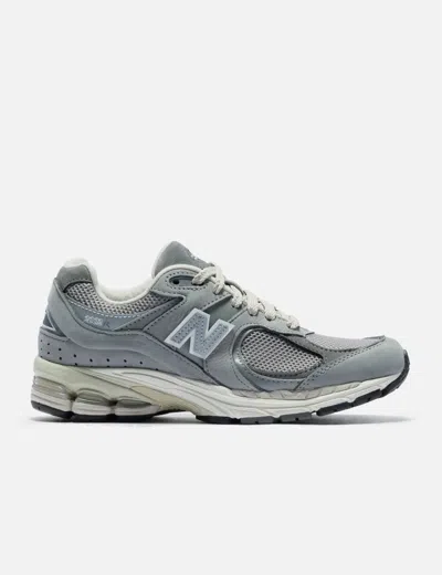 New Balance 2002r