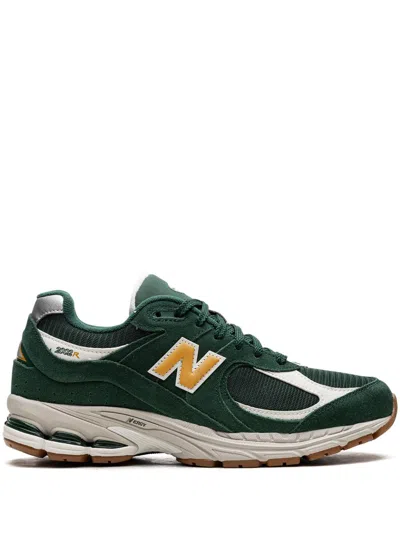 New Balance 2002 Sneakers In Green Exclusive To Asos