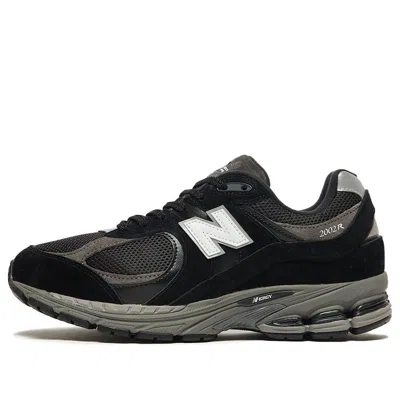 New Balance 2002r 'black'