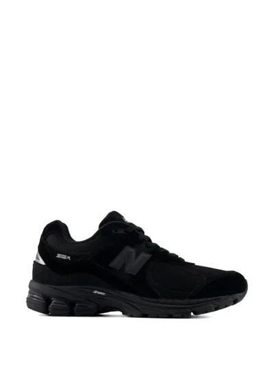 New Balance 2002r Logo-detail Sneakers In Black