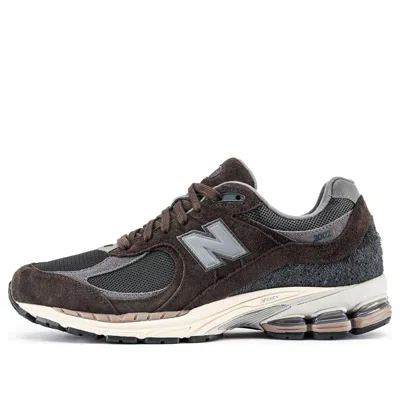 New Balance Unisex 2002r In Brown/grey/red