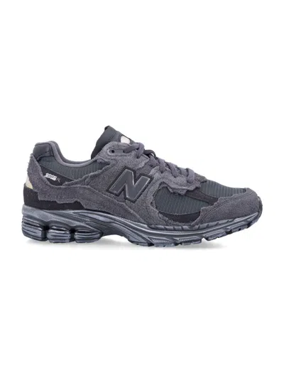 New Balance 2002r Protection Pack Sneakers In Black