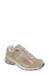 New Balance 2002 Sneakers In Driftwood/timber Wolf