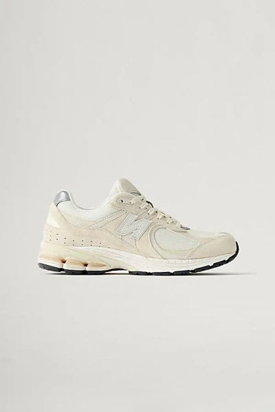 NEW BALANCE 2002R SNEAKER IN CREAM, MEN'S AT URBAN OUTFITTERS