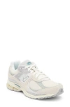 NEW BALANCE 2002R SNEAKER