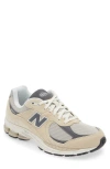 New Balance 2002r Sneaker In Sandstone/ Magnet