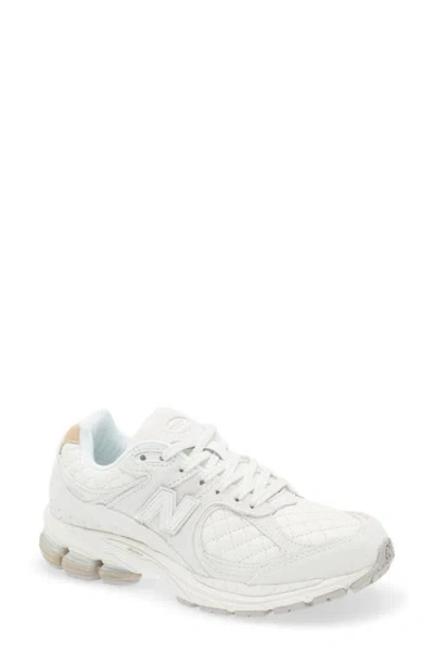 New Balance 2002r Sneaker In Sea Salt/team Away Grey