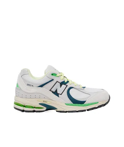 New Balance 2002r Sneakers