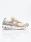New Balance 2002r Sneaker In Beige