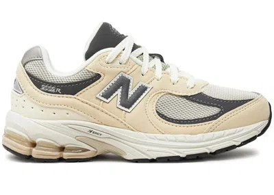 Pre-owned New Balance 2002r Sneakers In Sandstone/magnet