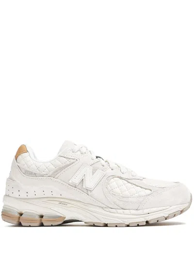 New Balance 2002r Trainers In Beige