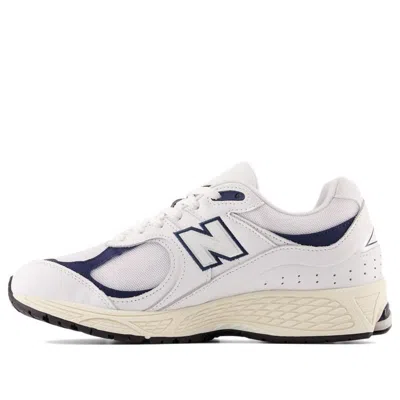 New Balance Men's 2002r In White/blue/beige