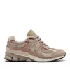 New Balance 2002 Sneakers In Brown