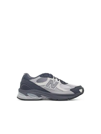 New Balance Lilac Mesh Blend Sneakers With Suede Accents And Iconic Emblem In Orange