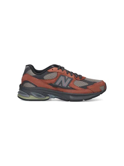 NEW BALANCE 2010 SNEAKERS