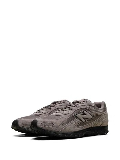 New Balance 204l Logo Sneakers In Gray